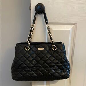 Chic Kate Spade Black and Gold Quilted Shoulder Bag